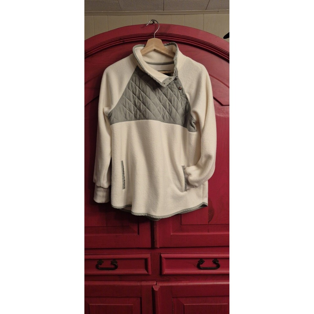 NWOT Kyodan Medium Outdoor Fleece Pullover Cream Ivory Green Quilted Pockets